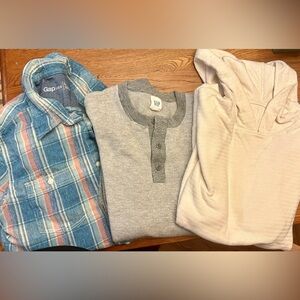 GAP Gray Henley Sweater